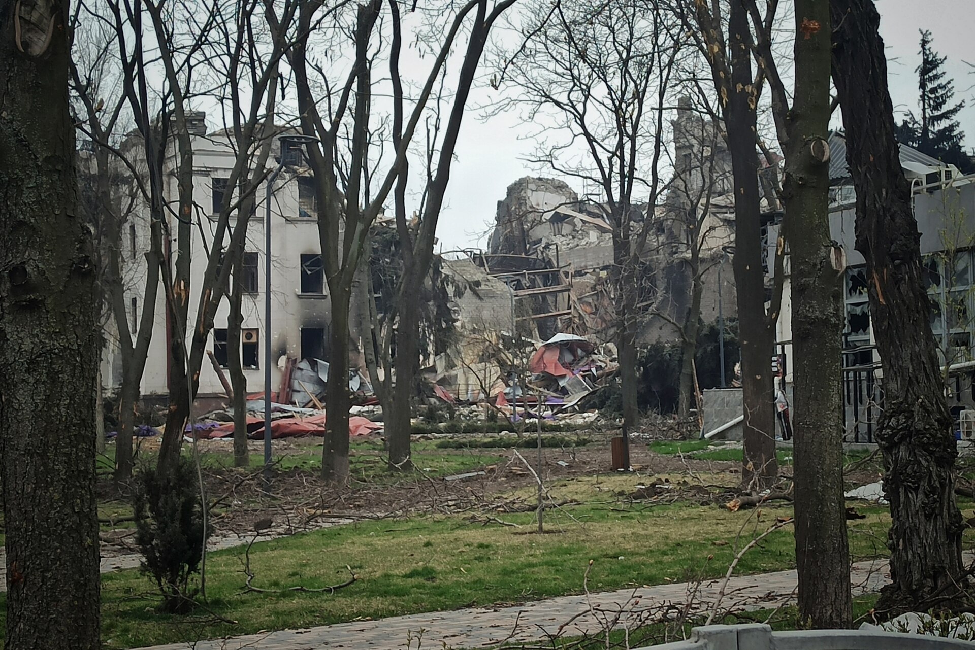 Mariupol drama theatre